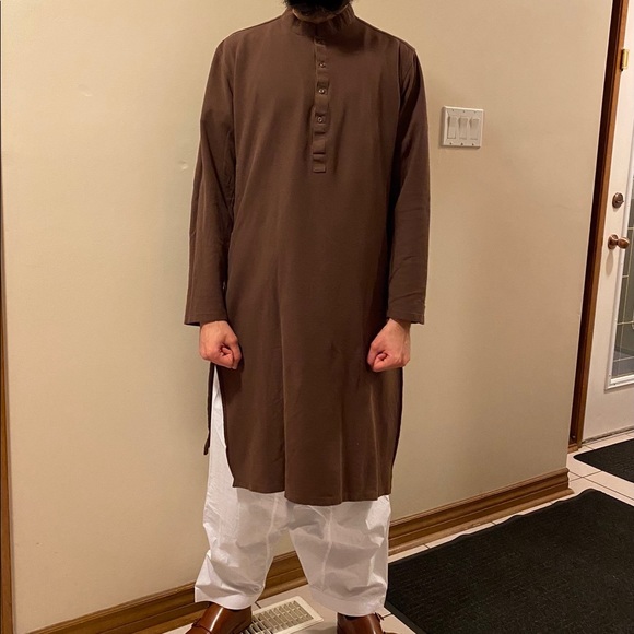 Men’s Kurta - Picture 2 of 4